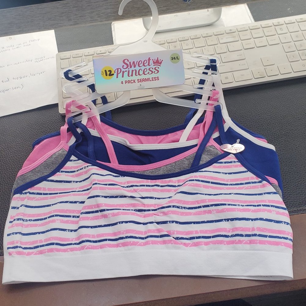 Under bra for girls